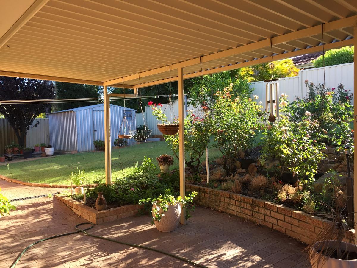 Murdoch Station Bed & Breakfast Perth Exterior foto